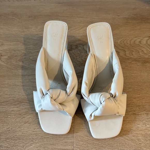 HM puffy heel sandal - Picture 3 of 4